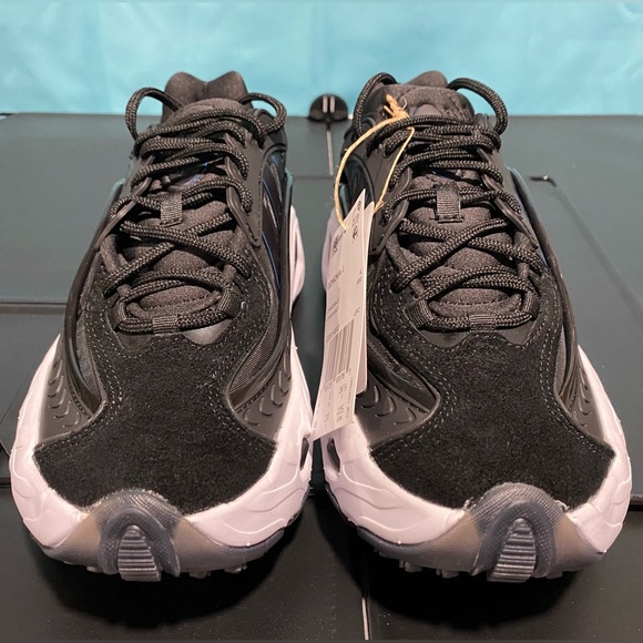 ADIDAS OZNOVA WOMENS 6.5 YOUTH 4.5 BLACK AND WHITE SOLD OUT COLOR @ ADIDAS - Picture 2 of 6